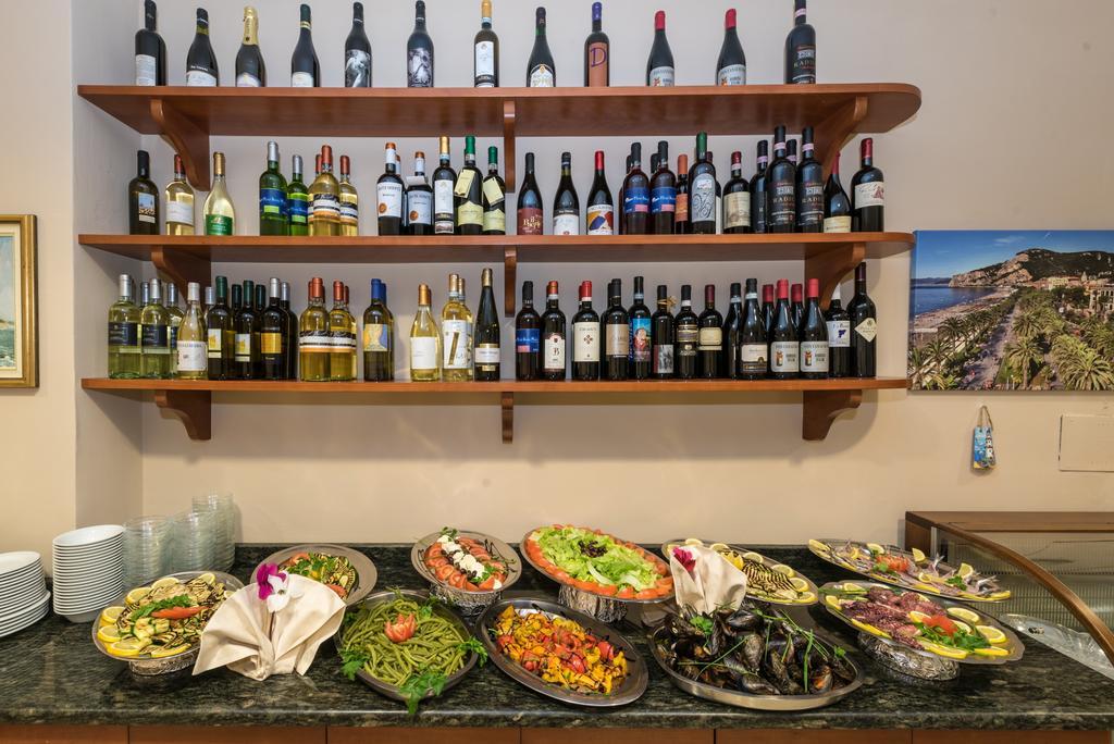 Hotel Santa Maria Finale Ligure Ngoại thất bức ảnh